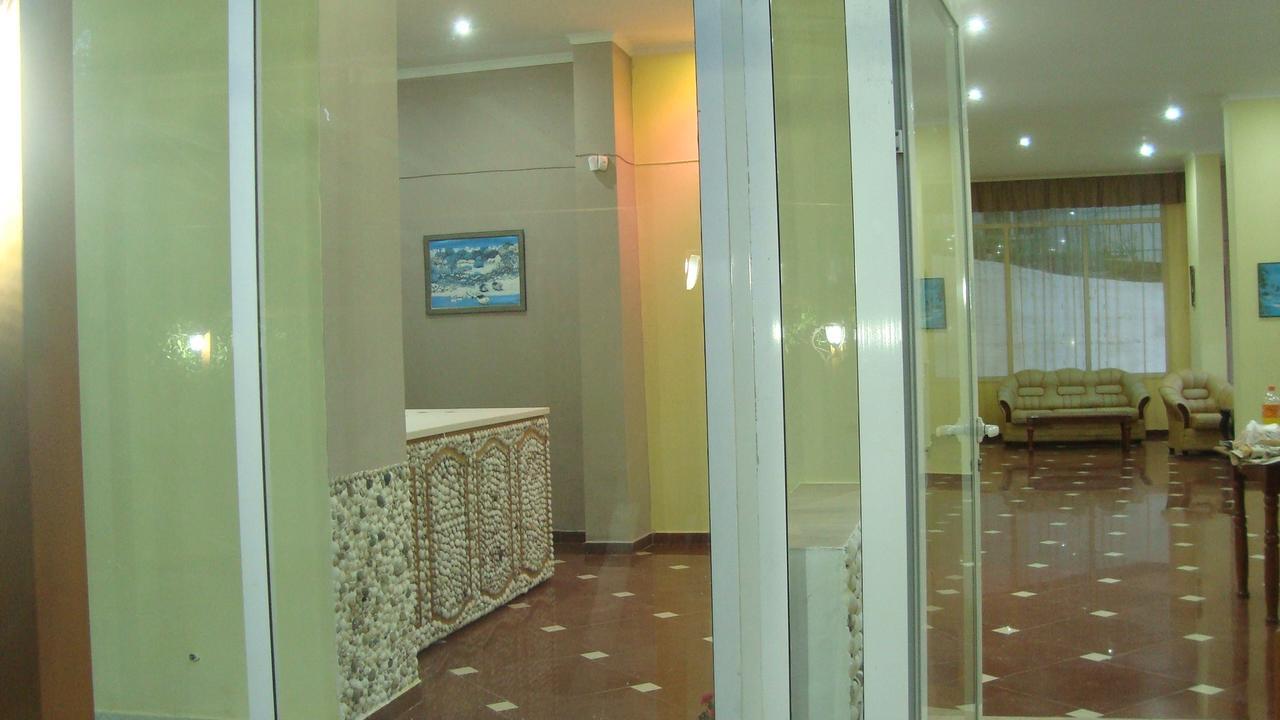 Hotel Blendi Durres Exterior photo