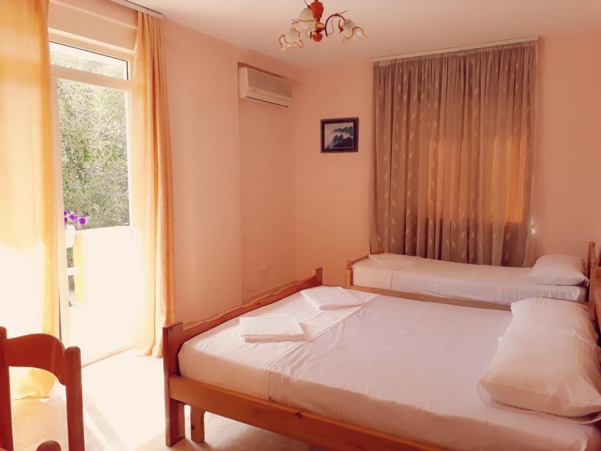 Hotel Blendi Durres Exterior photo